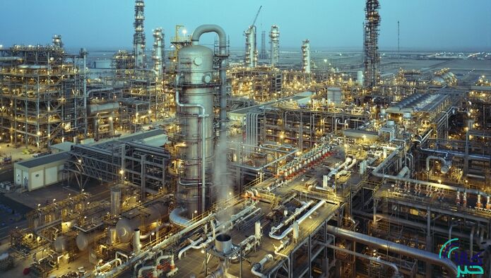افزایش عرضه نفت خام عربستان به پالایشگاه‌های آسیا با وجود برنامه کاهش تولید