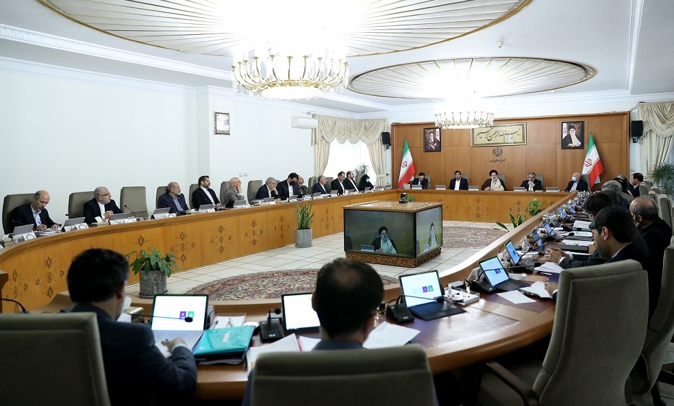 کسالت کابینه دولت را متحول کرد